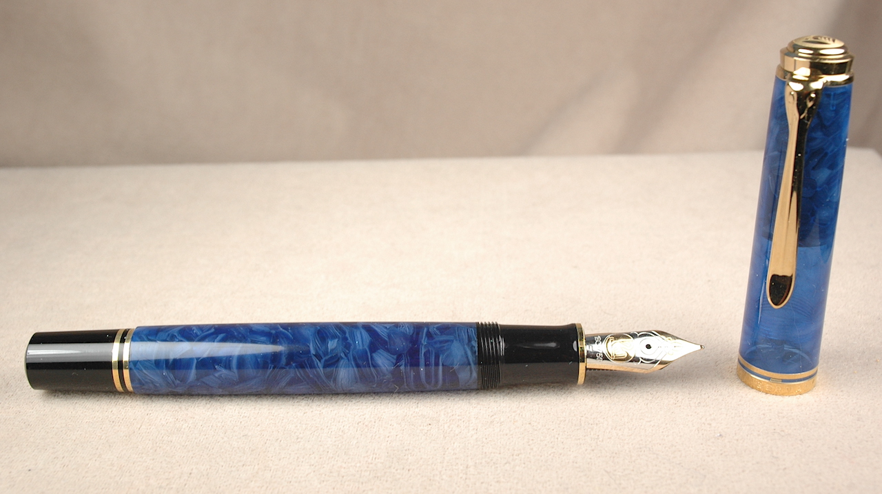 Pre-Owned Pens: 6390: Pelikan: Souveran M800